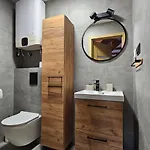 Pod Sosnami بيت للعطل